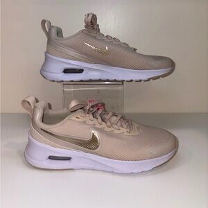 Nike Air Max Sand-drift/White/Grain
Women's size 8.5